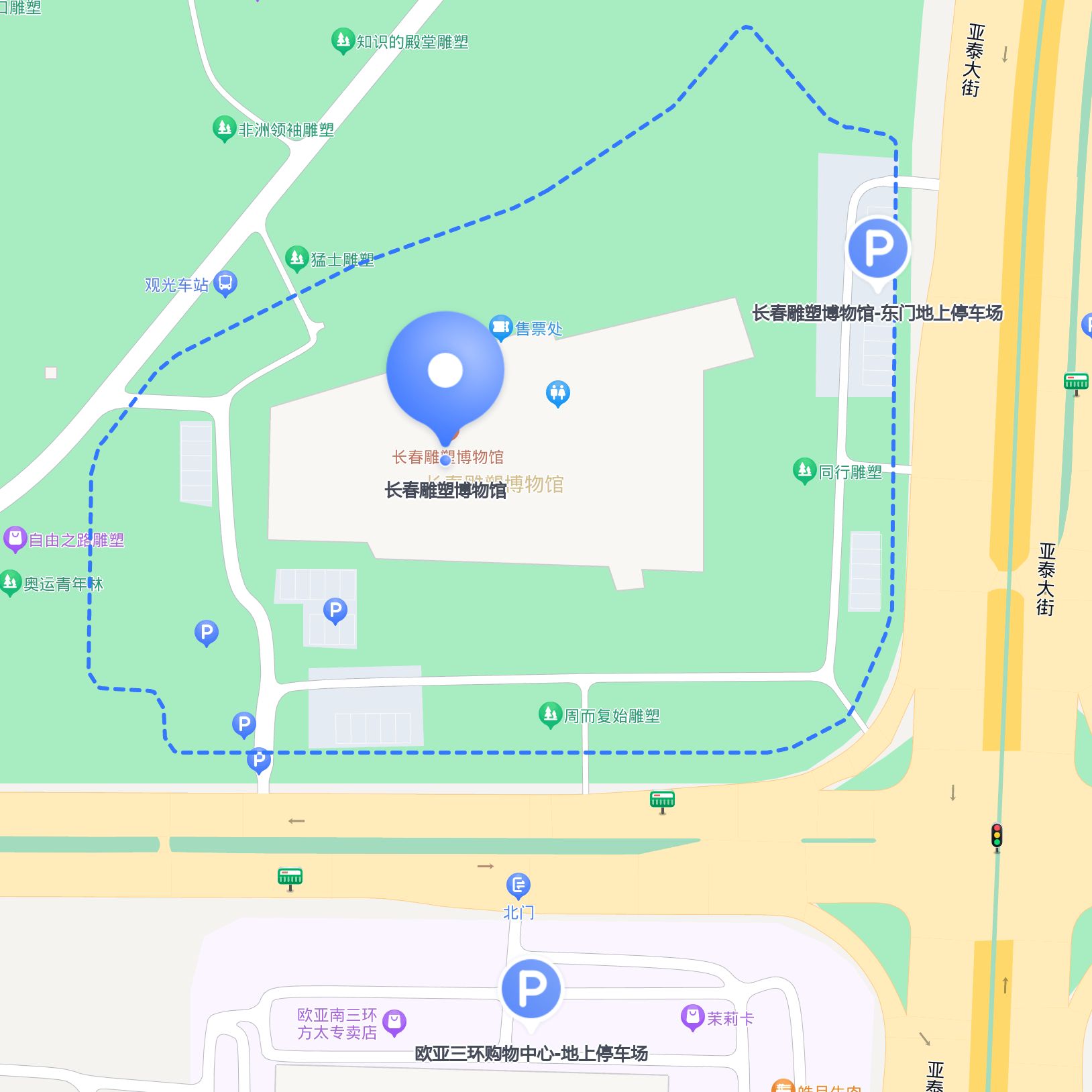 自驾前往的小伙伴,可以选择以下停车场: 1 长春雕塑博物馆-东门地上