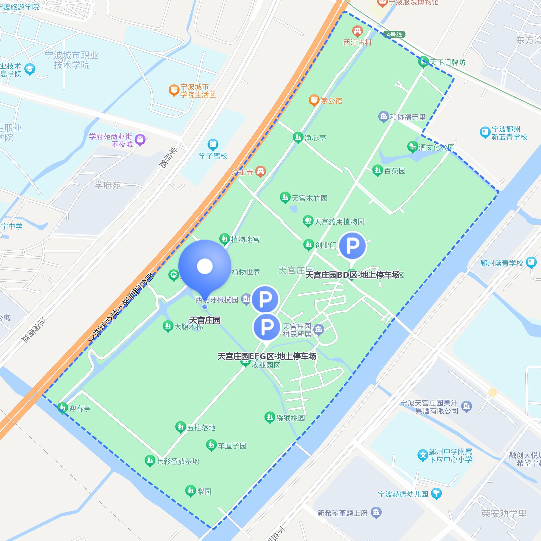 1 天宫庄园-东2门地上停车场 停车费用:10元 参考信息天宫庄园地 