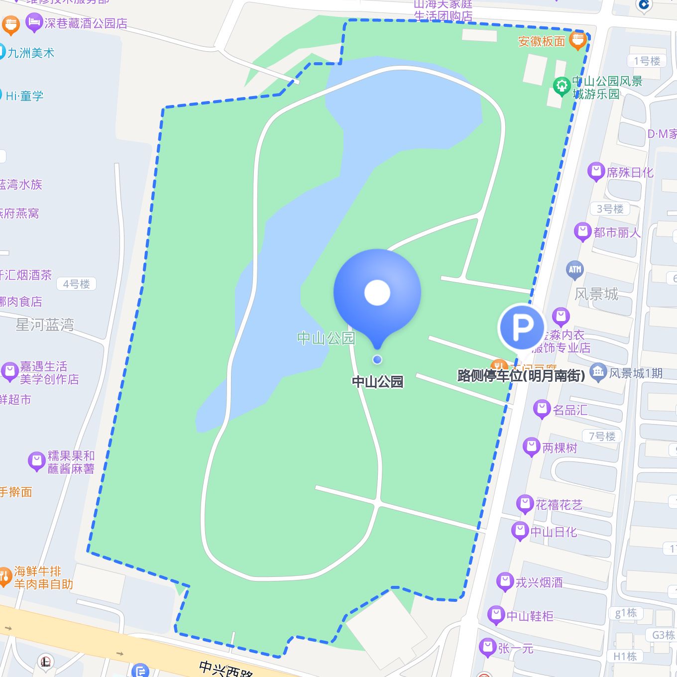 中山公园 ,是南京市区内面积较大的园林式风景名胜区,是深受市民喜爱