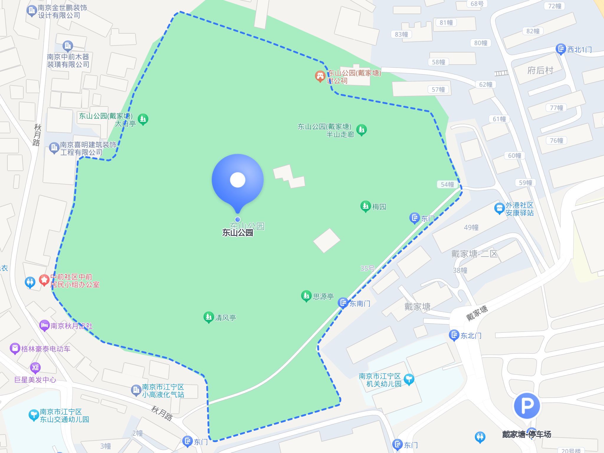 东山公园 是一个城市中的绿洲,空气清新,适合带孩子一起来游玩.